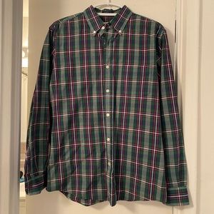 ST. JOHN'S BAY Men's Button Down Size M Classic Fit Plaid Green